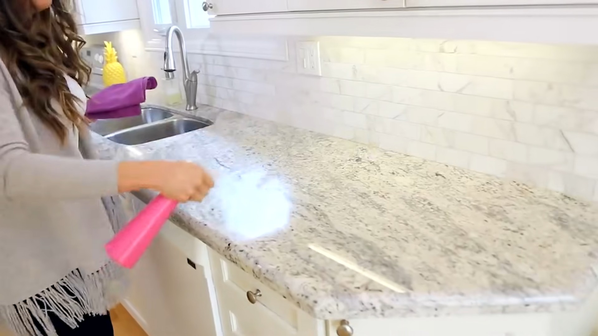 Kitchen cleaning hacks