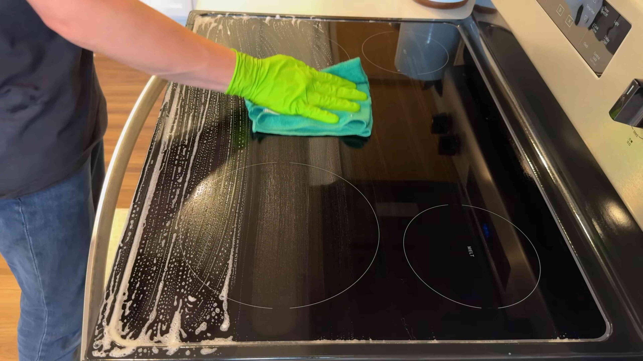Quick kitchen deep cleaning tips