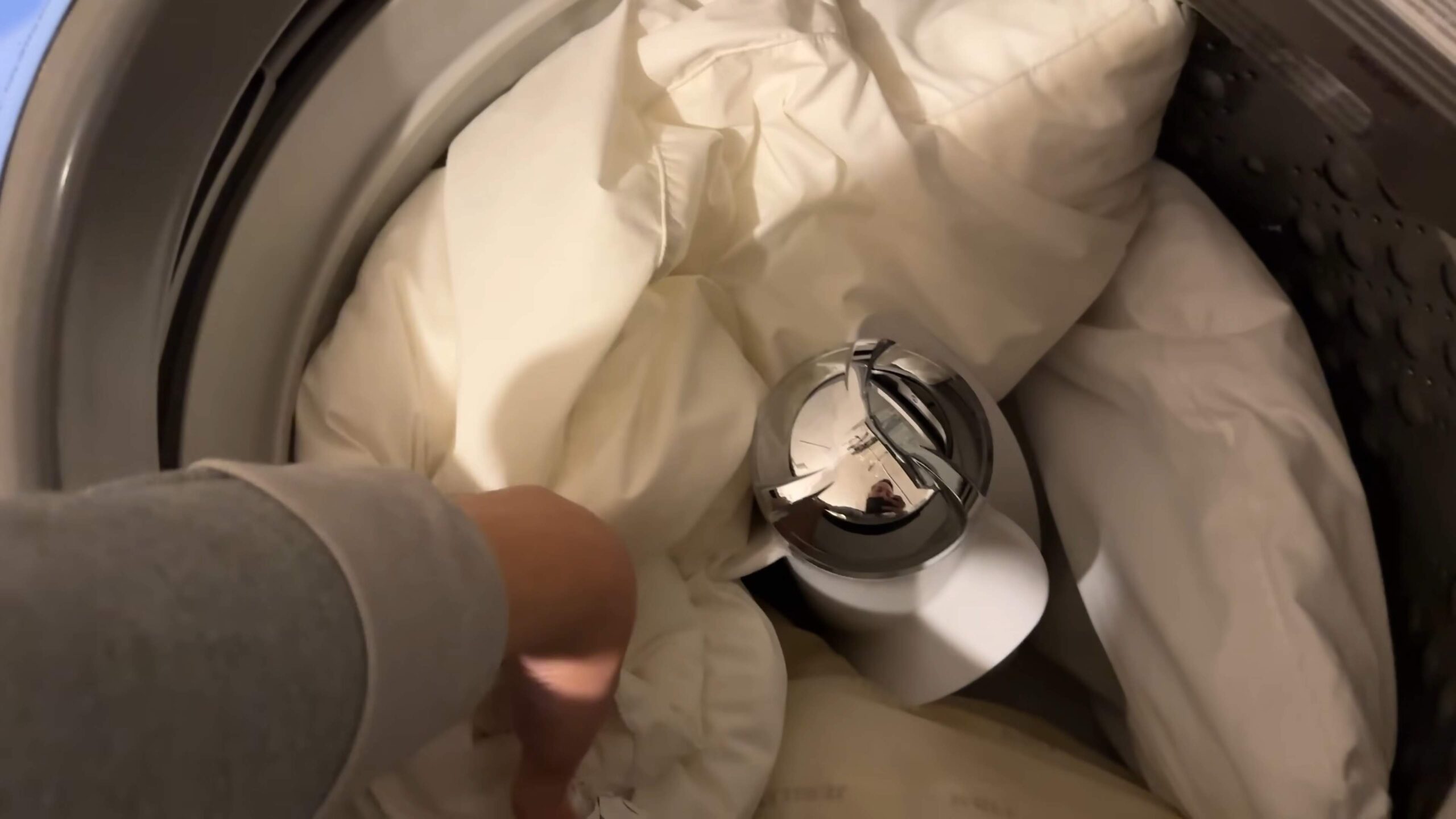 Clean Pillows DIY