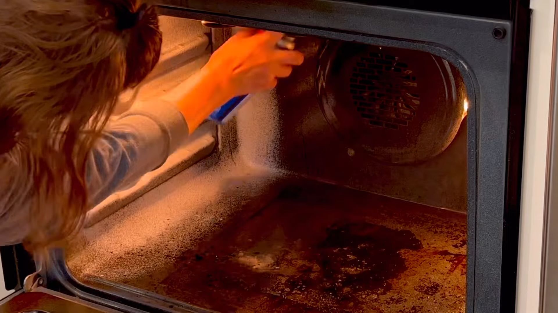 DIY Oven Cleaning Guide