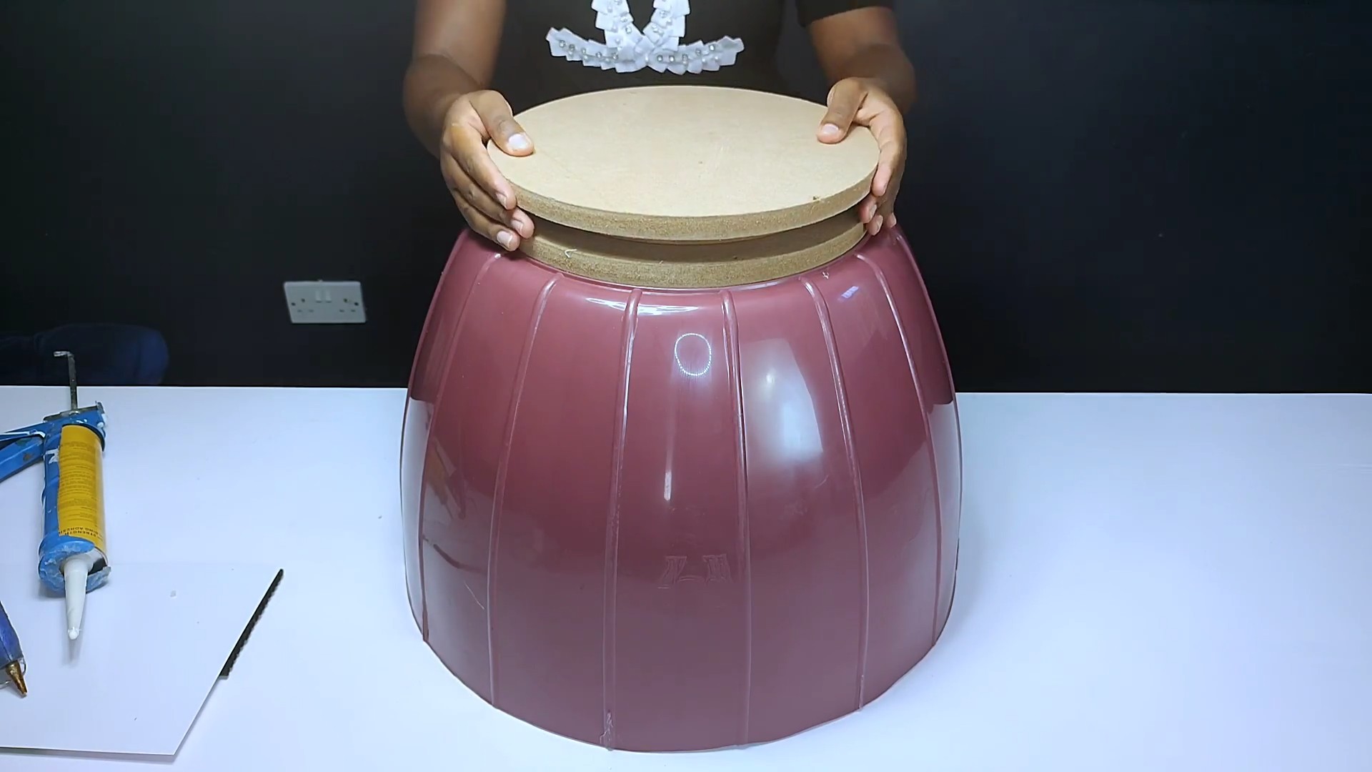 DIY plastic wash basin coffee table