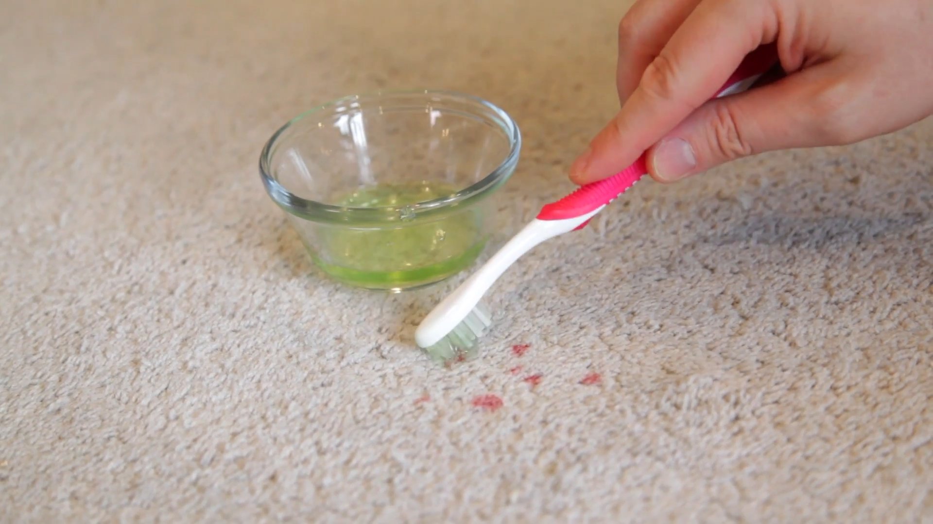 DIY carpet stain remover